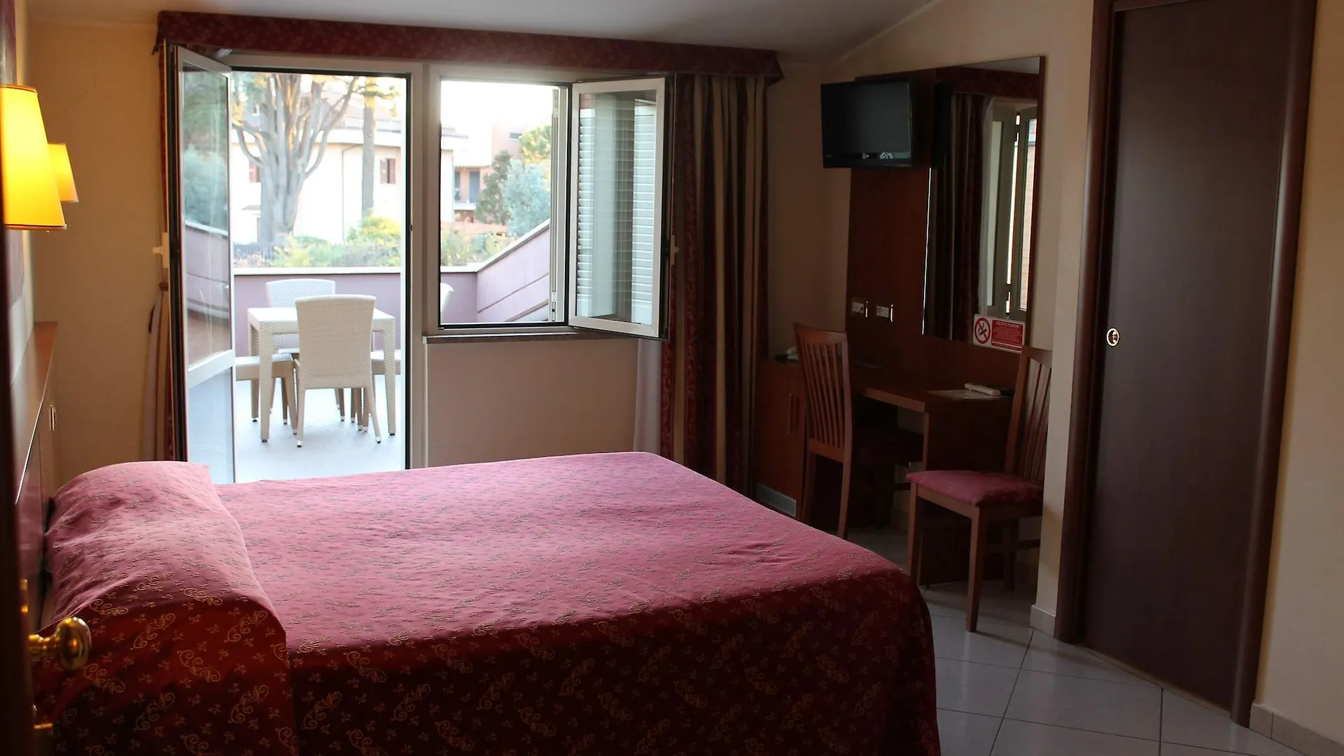 Hotel Vitti Rome 2*,  Italie